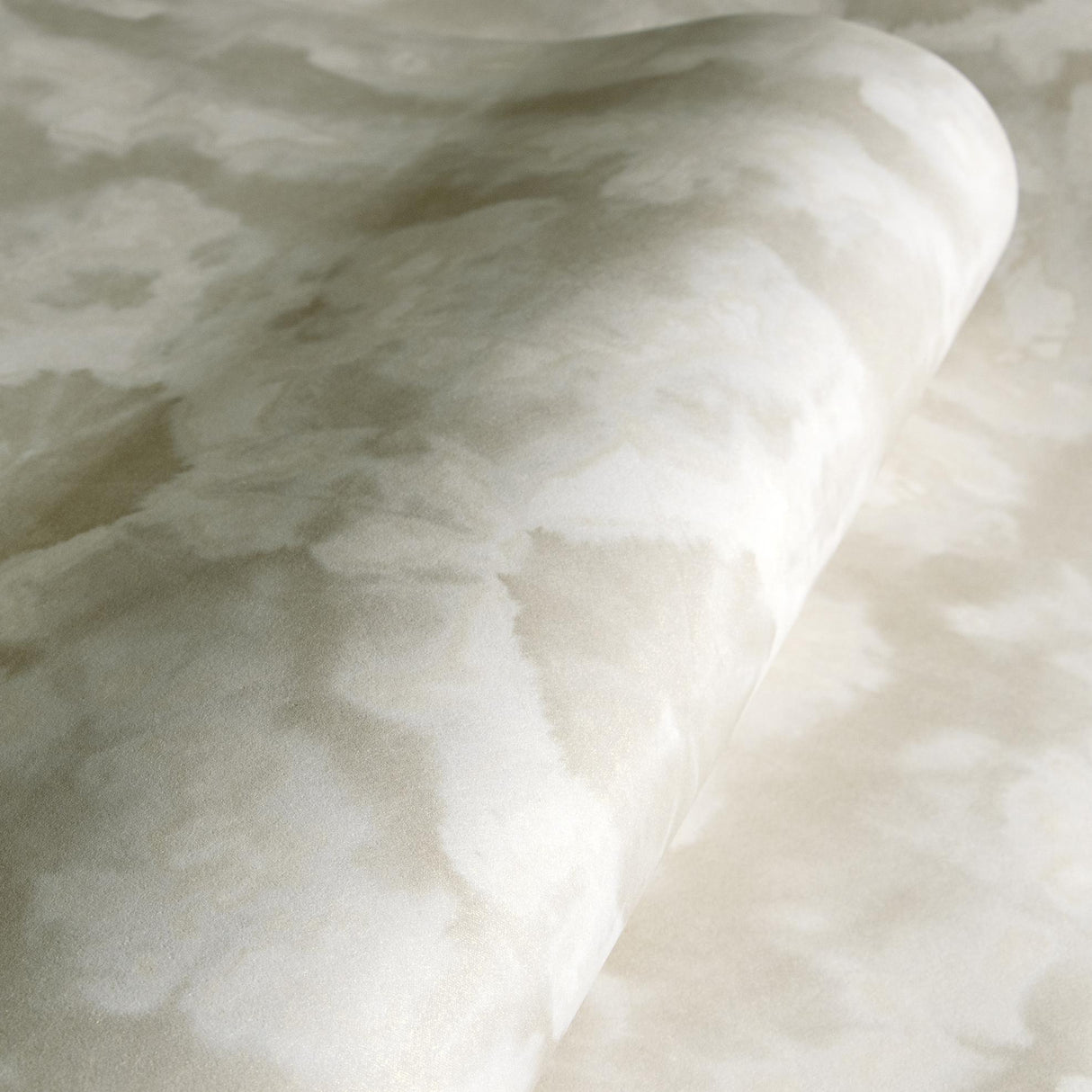 Galerie Batik Cream Wallpaper