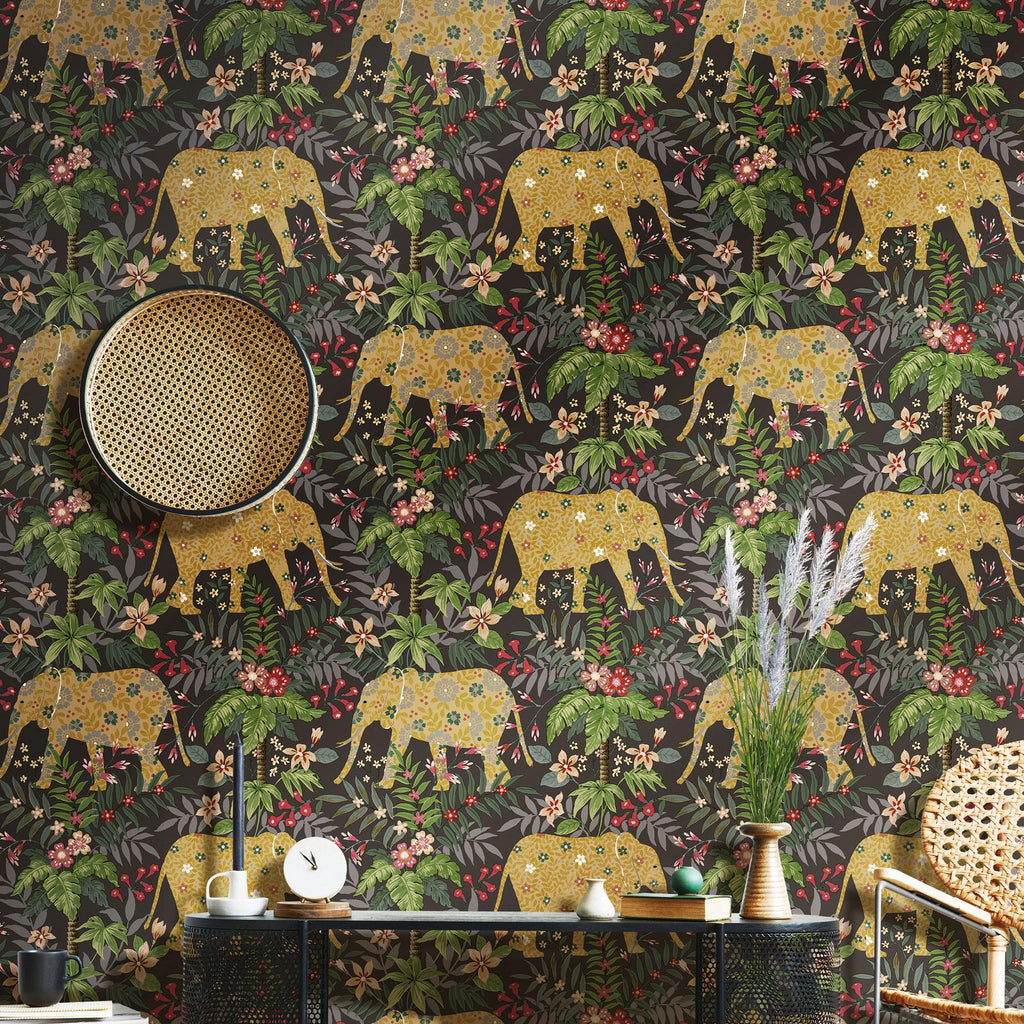 Galerie Elephant Black Wallpaper