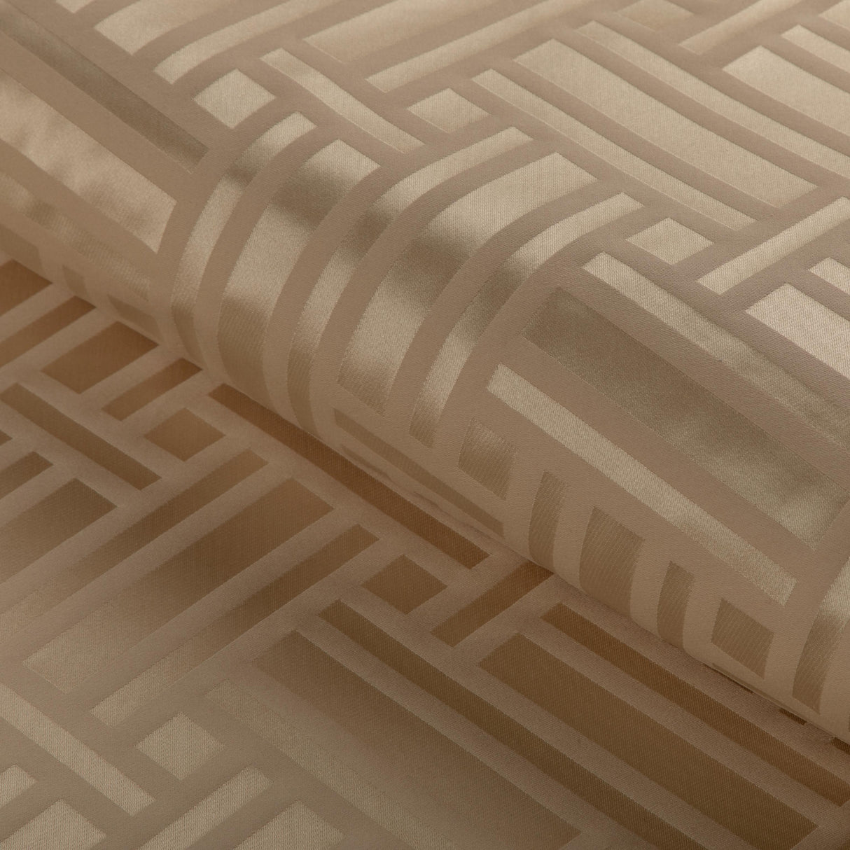 Brunschwig & Fils MARTEL WEAVE WHEAT Fabric