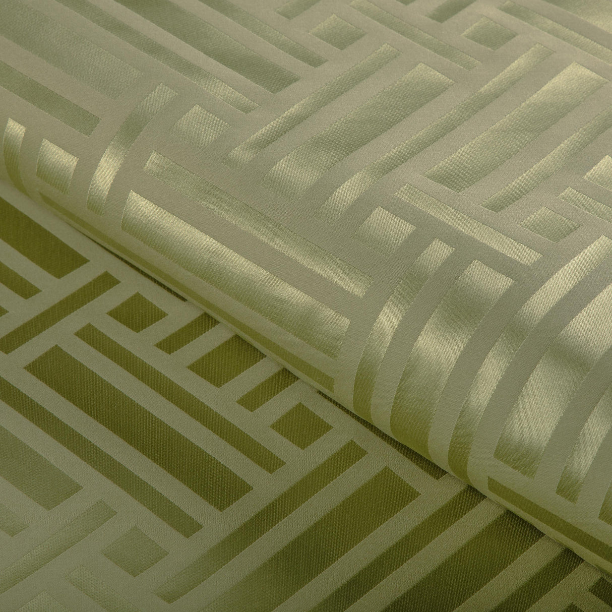 Brunschwig & Fils MARTEL WEAVE LEAF Fabric