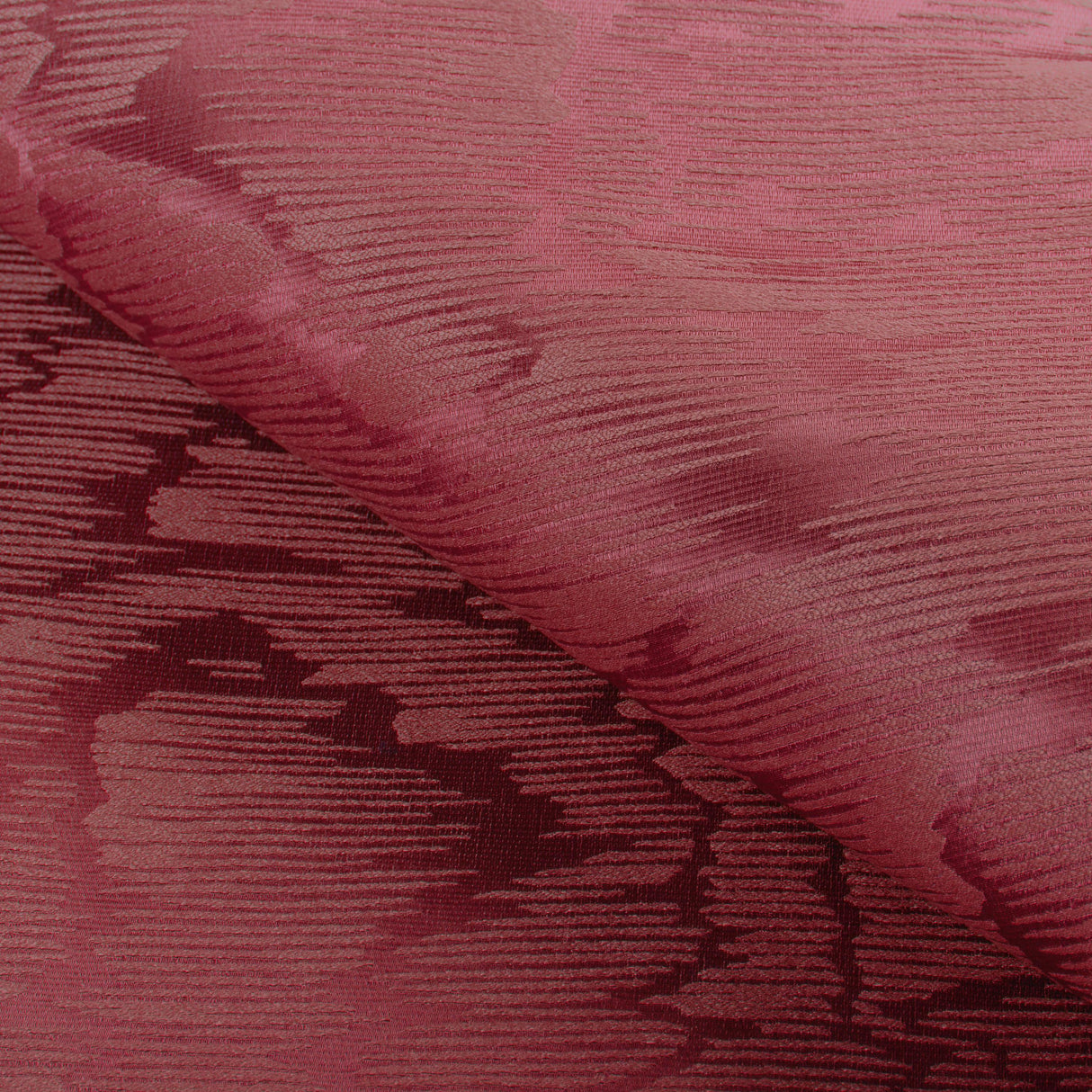 Brunschwig & Fils LYON WEAVE BERRY Fabric