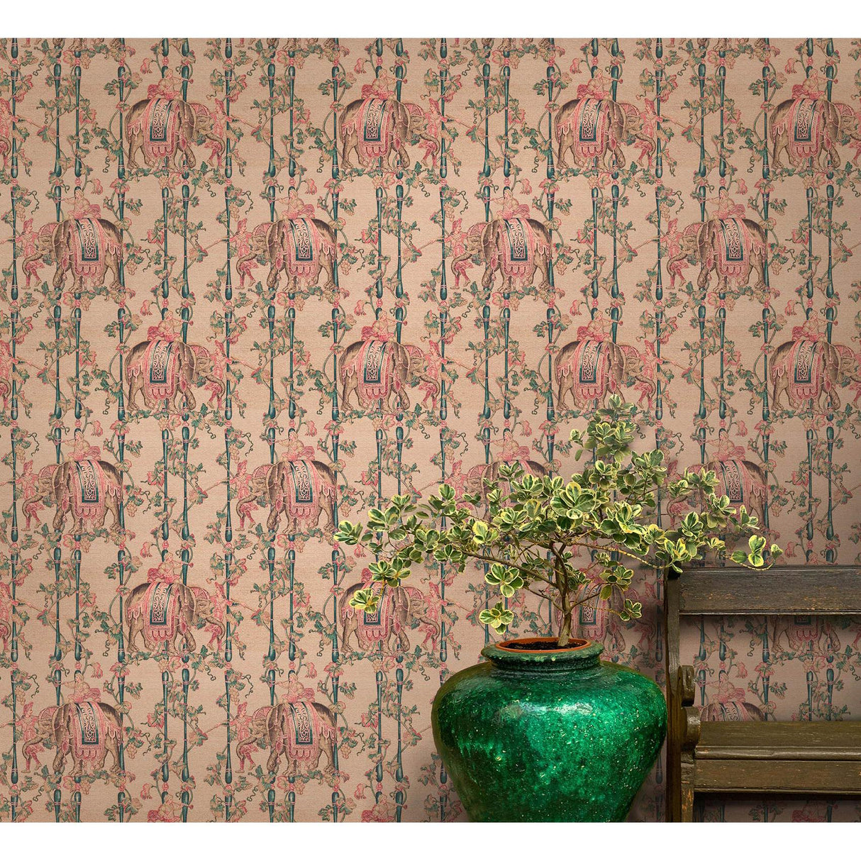 Gaston Y Daniela ELEFANTES BEIGE Wallpaper