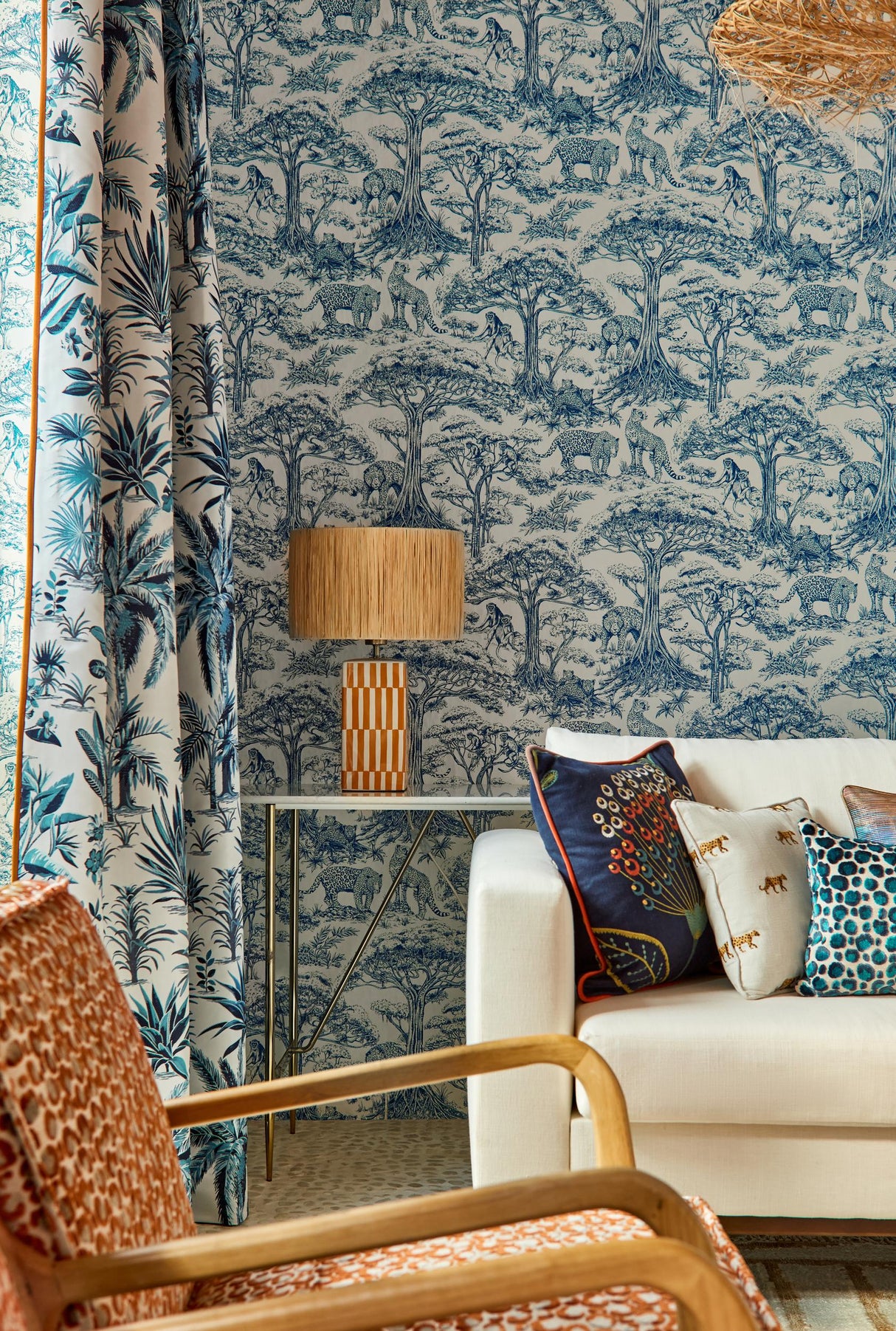 Clarke & Clarke KISUMU CARIBBEAN WP Wallpaper