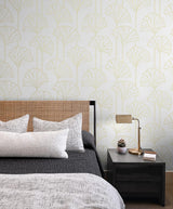 Seabrook Gingko Leaf Gold Wallpaper