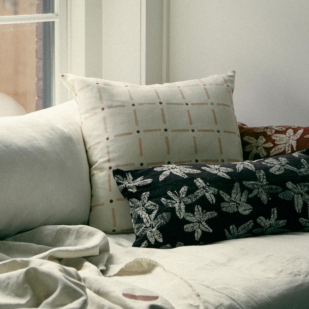 Schumacher Sky 22" x 22" Drifting Grid Pillow