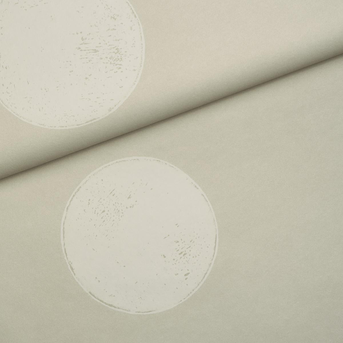 Schumacher Backdrop X Schumacher Monte Carlo Light Beige Wallpaper