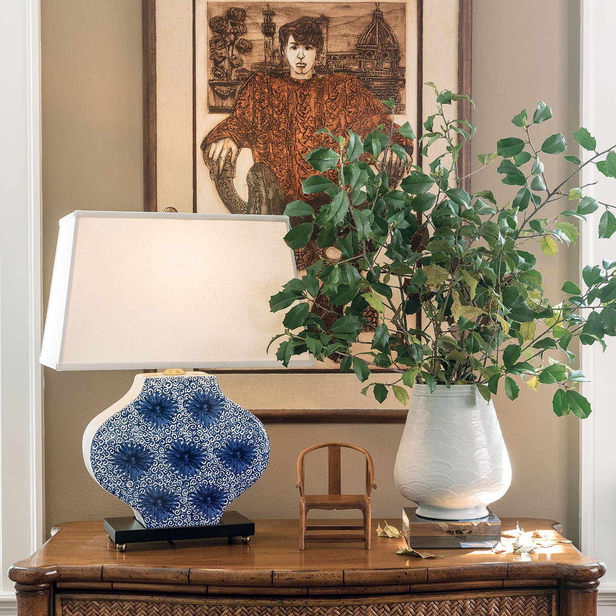 Williamsburg Hannah Blue/Cream Accent Lamp