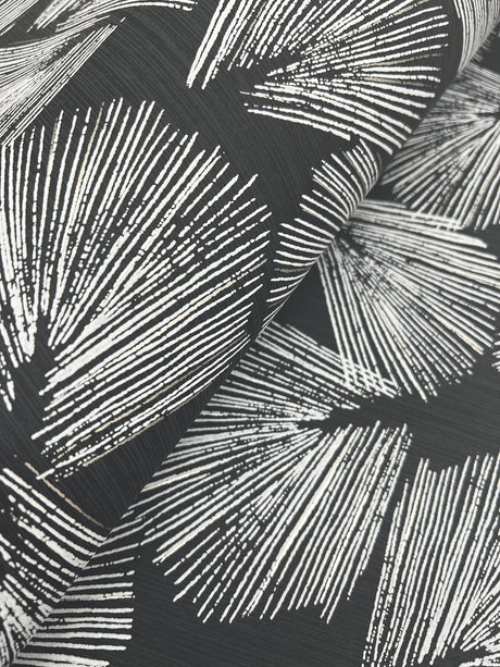Lemieux et Cie Elora Leaf Black Black Wallpaper
