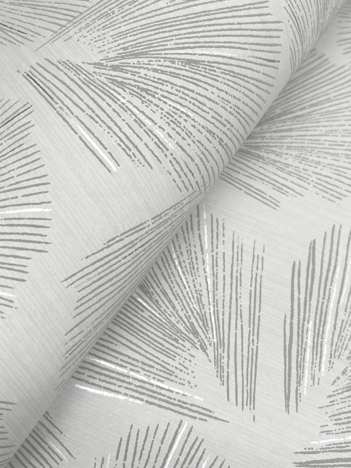 Lemieux et Cie Elora Leaf Grey Grey Wallpaper