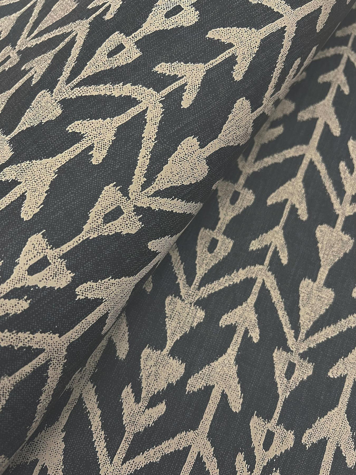 Lemieux et Cie Martigue Stripe Black Black Wallpaper