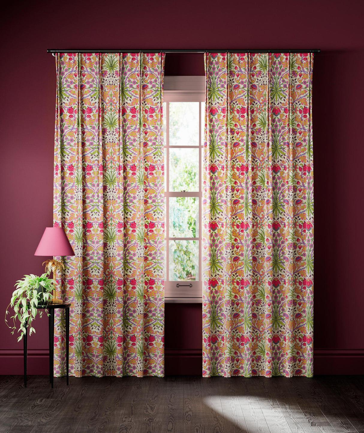 Morris & Co Cosmo Pink Bedford Park Fabrics Fabric