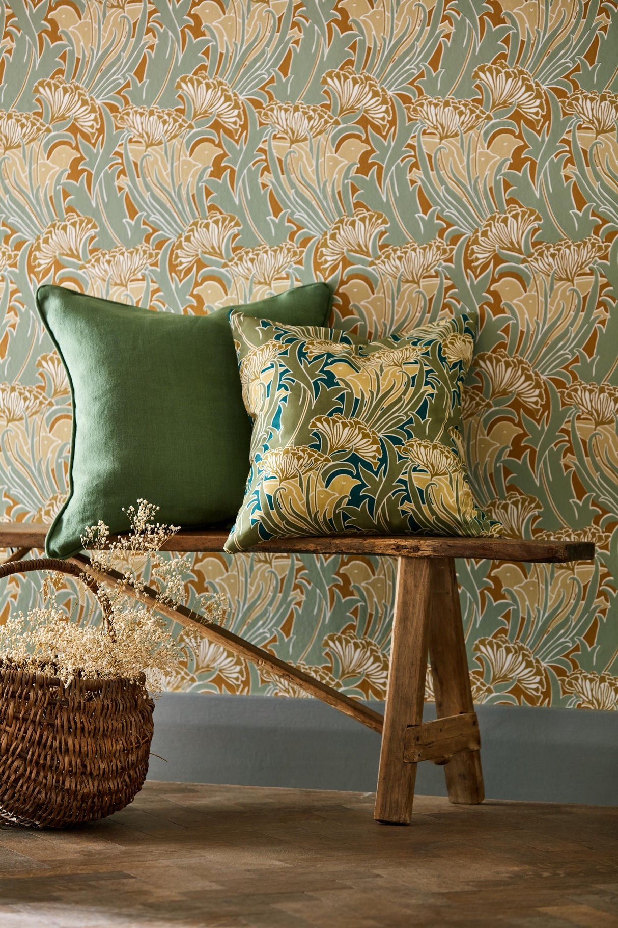 Morris & Co Tobacco/Pistachio Bedford Park Wallpapers Wallpaper