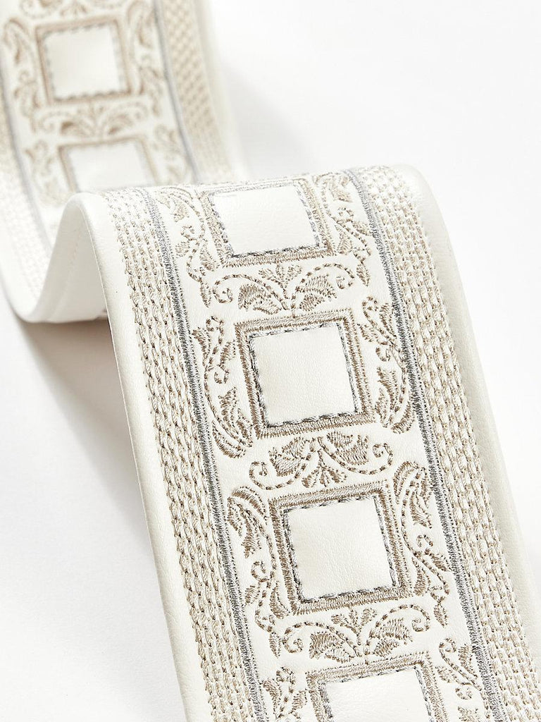 Scalamandre Archduke Embroidered Tape Ivory Trim