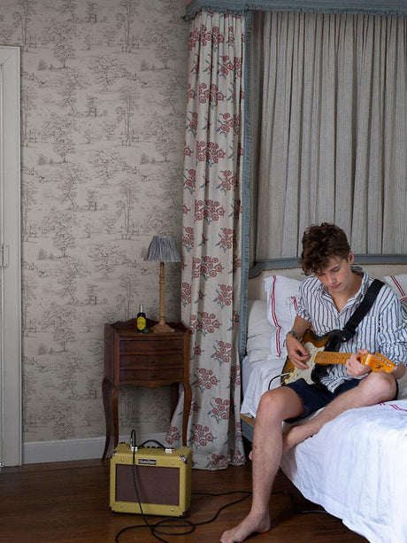 Scalamandre Montfort Graphite Wallpaper