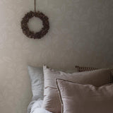 Borastapeter Vildvin Bone Wallpaper