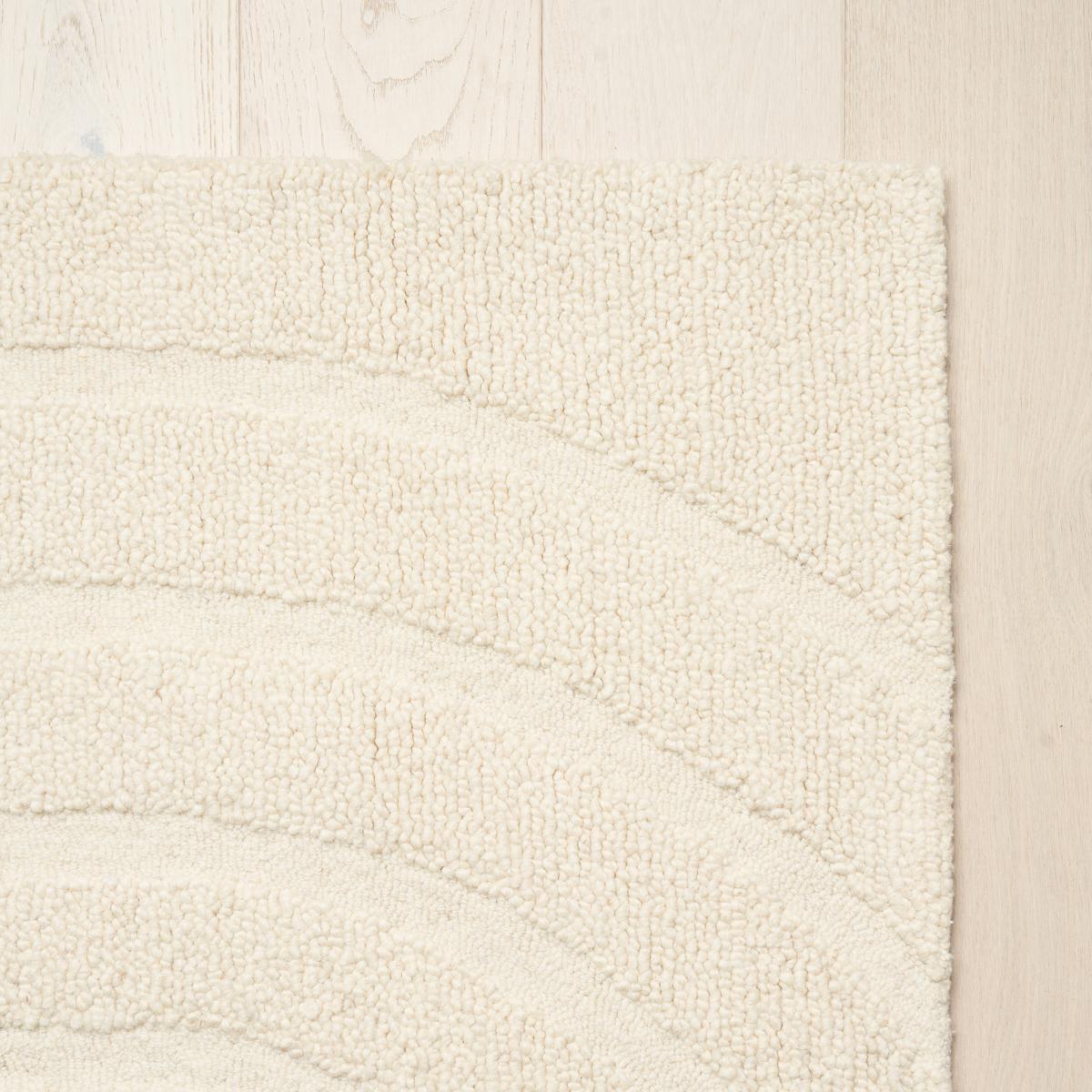 Schumacher Ivory 0.83' x 1.17' Giraldi Rug