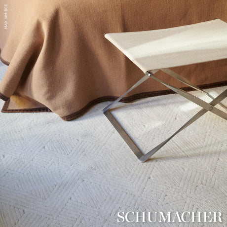 Schumacher Eggshell 0.75' x 1' Ravenna Rug