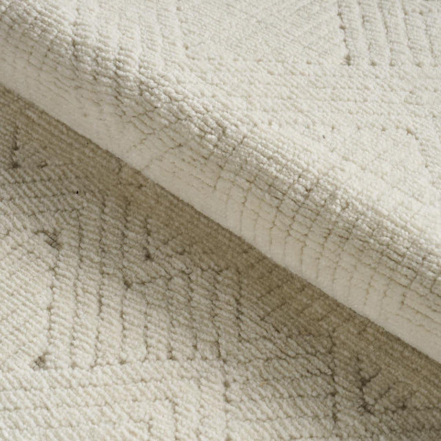 Schumacher Eggshell 0.67' x 0.83' Ravenna Rug