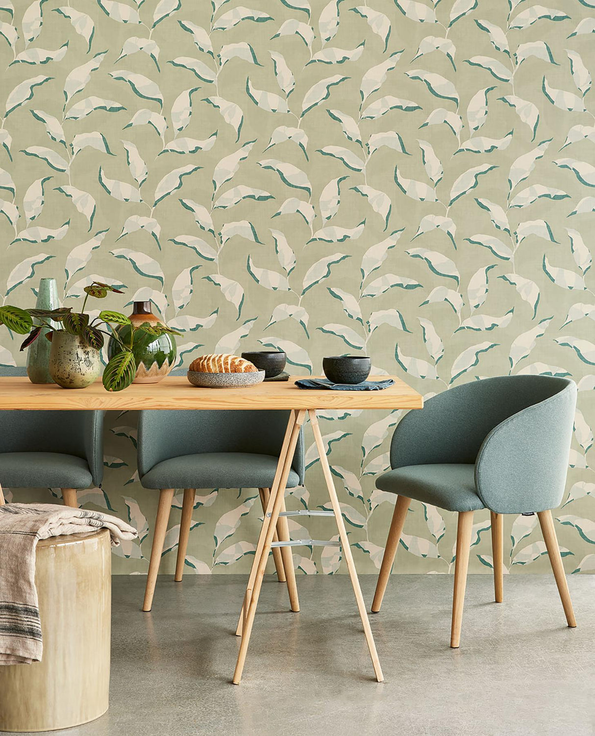 Brewster Home Fashions Callista Moss Leaves Wallpaper