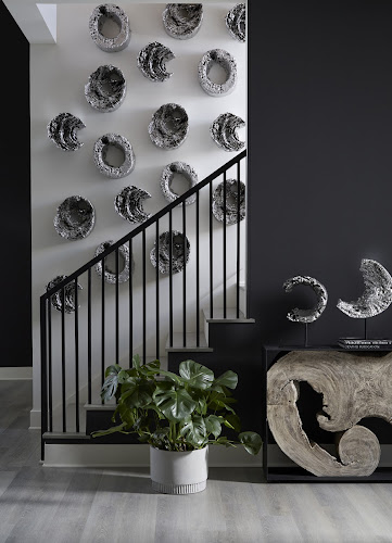 Phillips Collection Cast Eroded Wood Circle on Stand Silver Leaf Assorted Tabletop