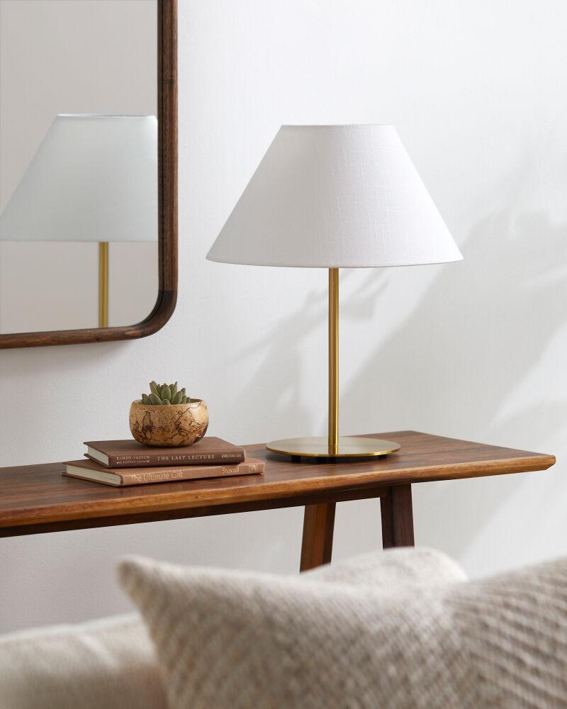 Livabliss Damita DMT-001 20"H x 14"W x 14"D Table Lighting