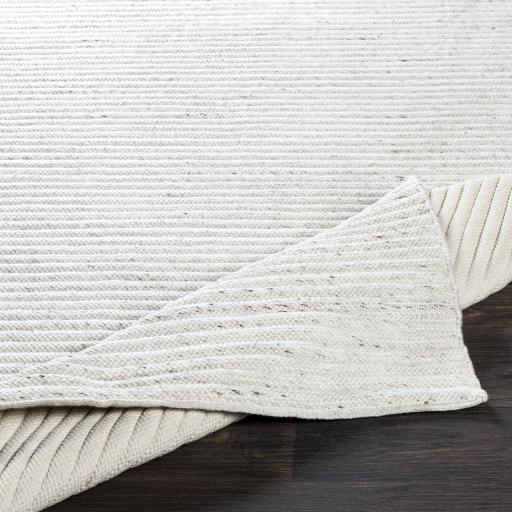 Surya Tundra TDA-1000 5' x 7'6" Rug