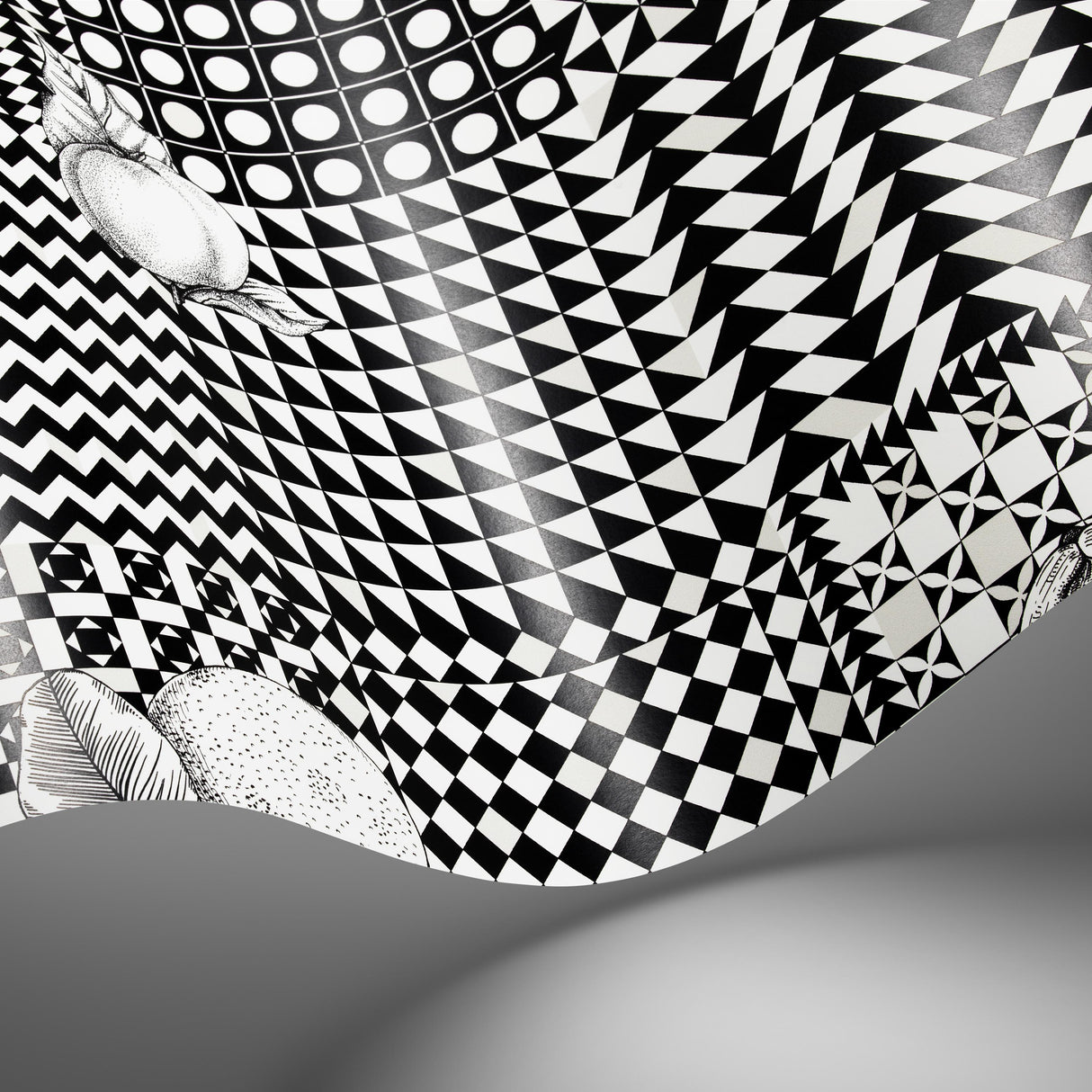 Cole & Son FRUTTA E GEOMETRICO BLACK Wallpaper