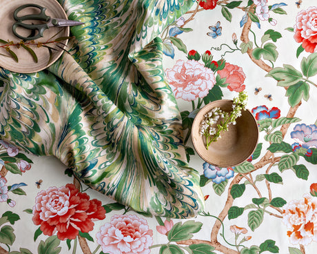 Lee Jofa TAPLOW PRINT JADE/LEAF Fabric