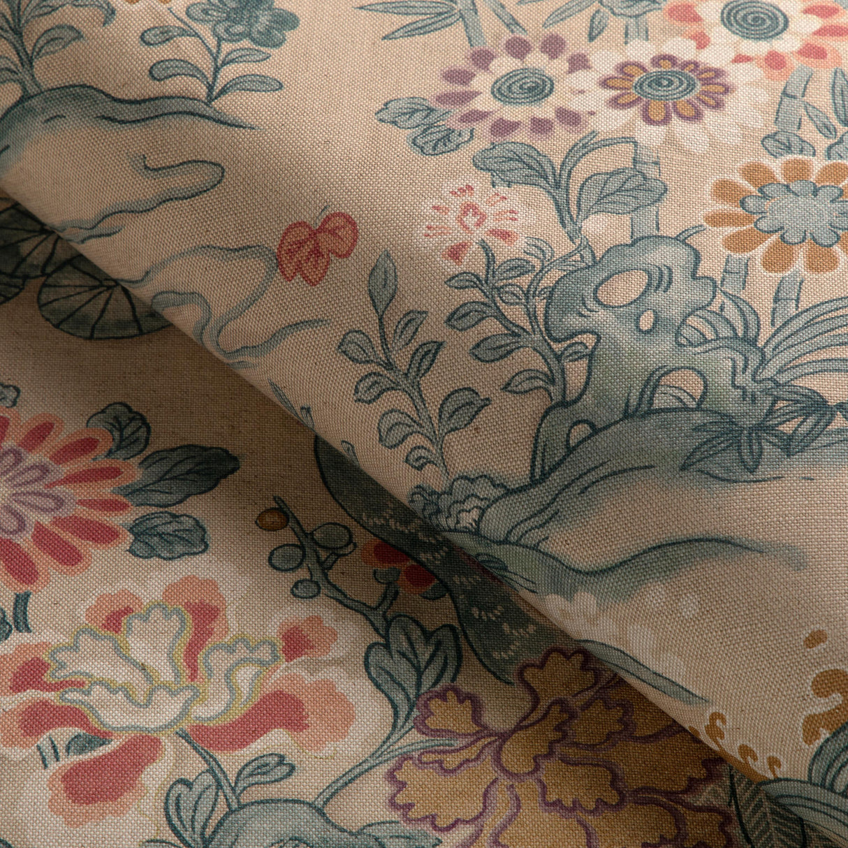 Lee Jofa SAKURA PRINT SHORE Fabric