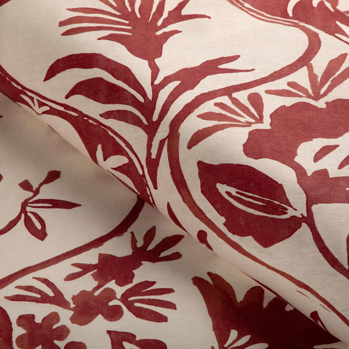 Lee Jofa CALATHEA PRINT RED Fabric