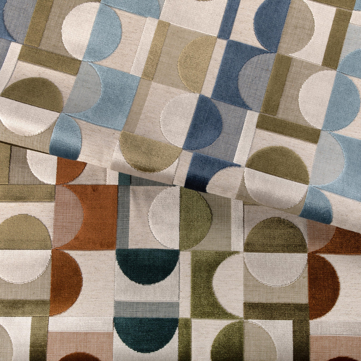 Kravet DESIGN 36990 324 Upholstery Fabric