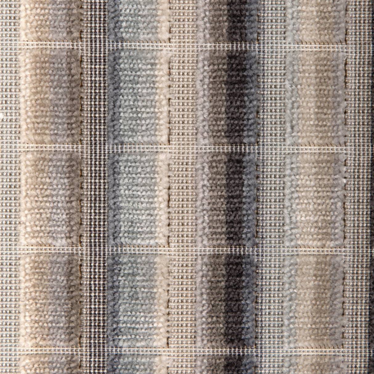 Kravet DESIGN 36992 1511 Upholstery Fabric