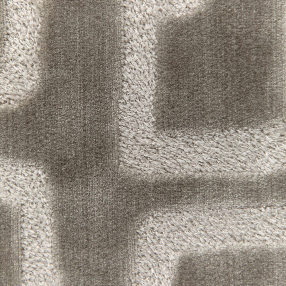 Kravet DESIGN 37081 106 Upholstery Fabric