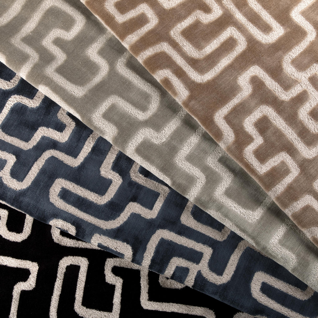 Kravet DESIGN 37081 8 Upholstery Fabric