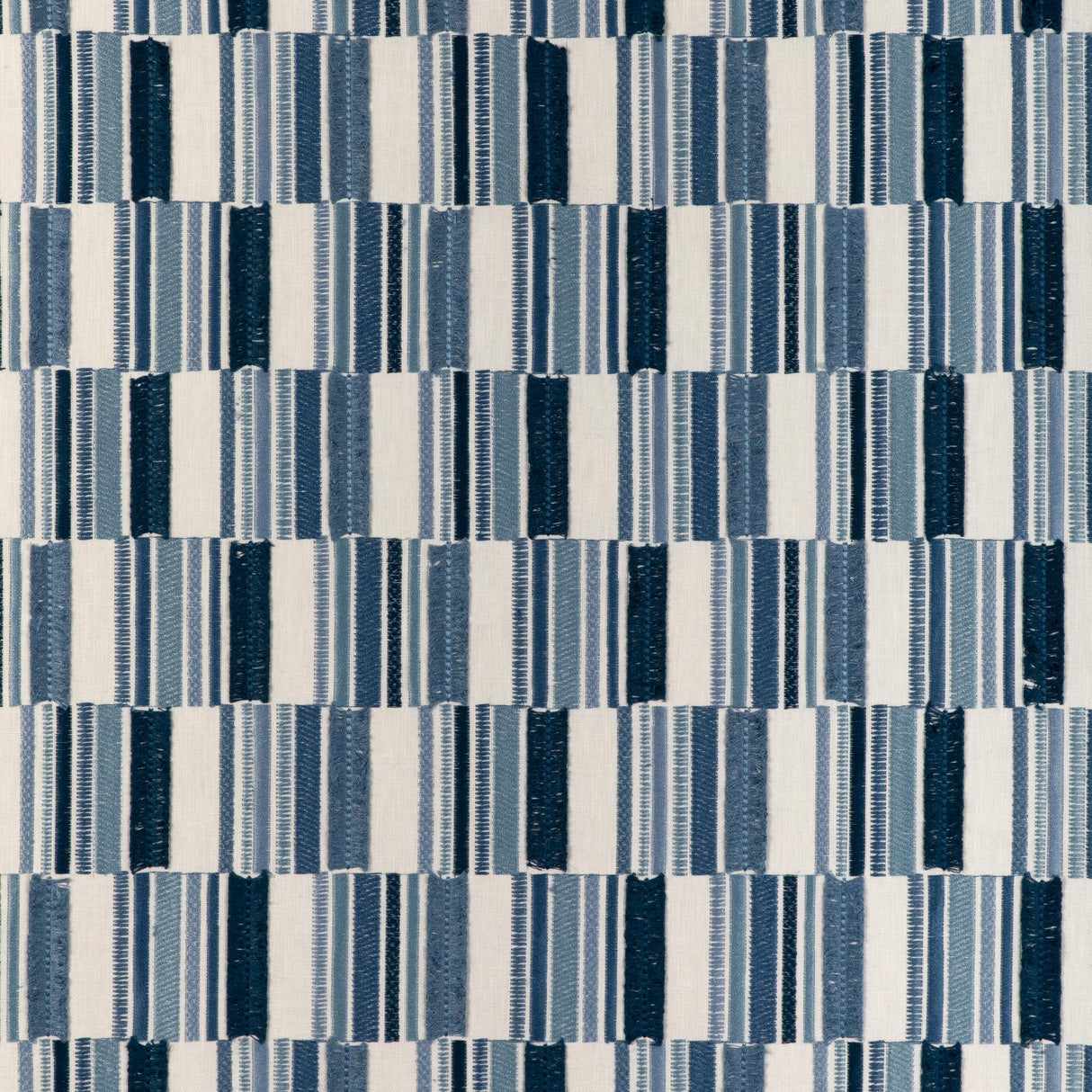 Kravet BASICS 37158 51 Fabric