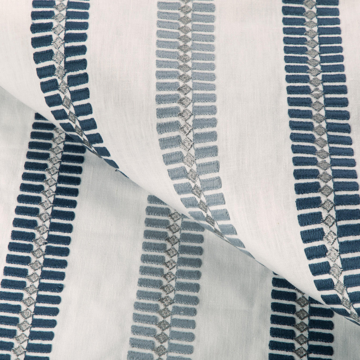 Kravet BASICS 37162 511 Fabric