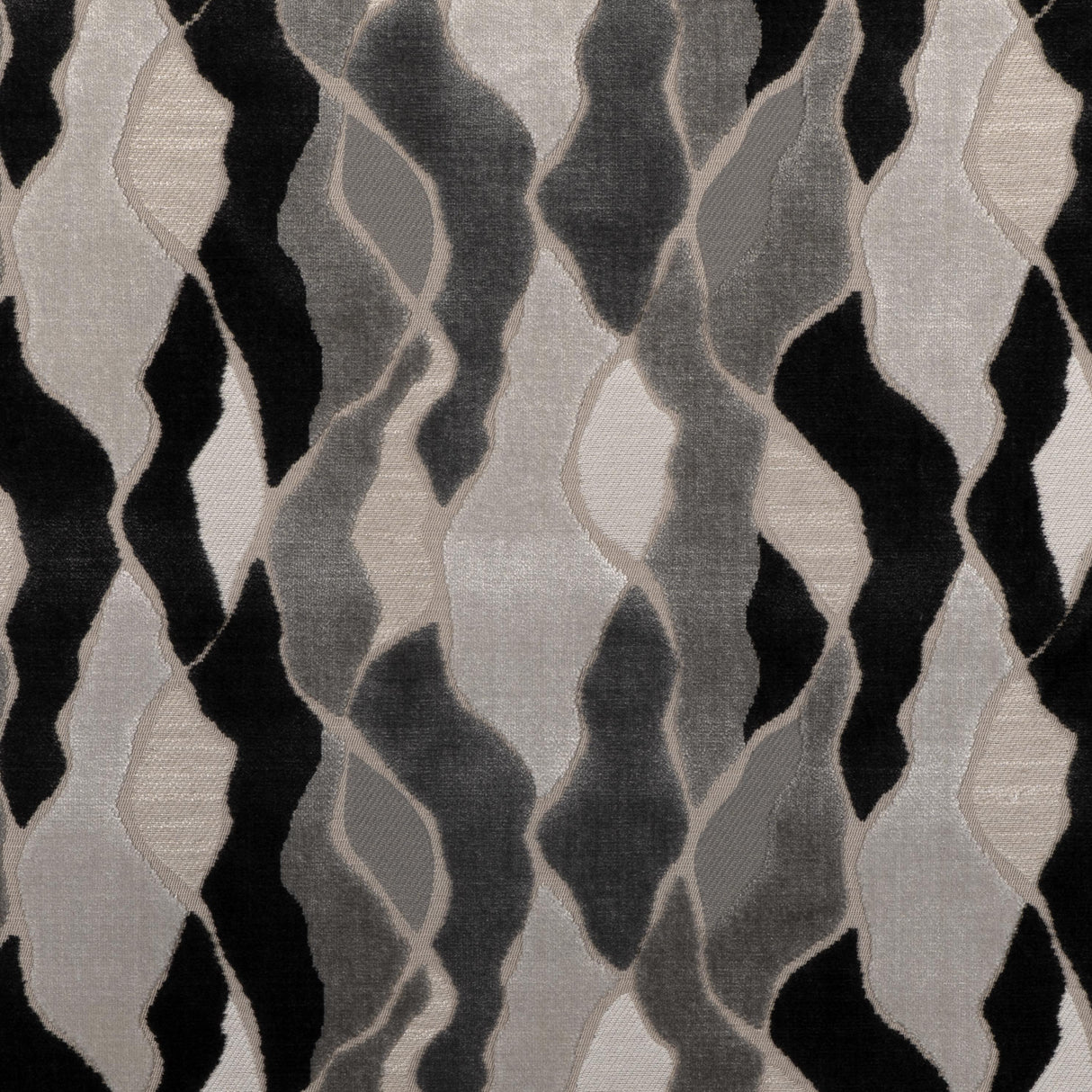 Kravet DESIGN 37170 811 Upholstery Fabric