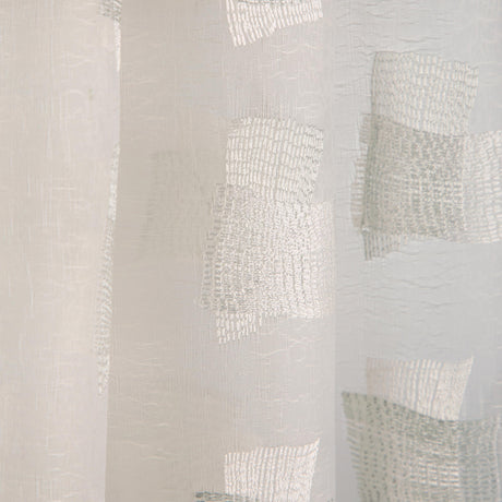 Donghia DYNAMIC DUO PLATINUM Drapery Fabric