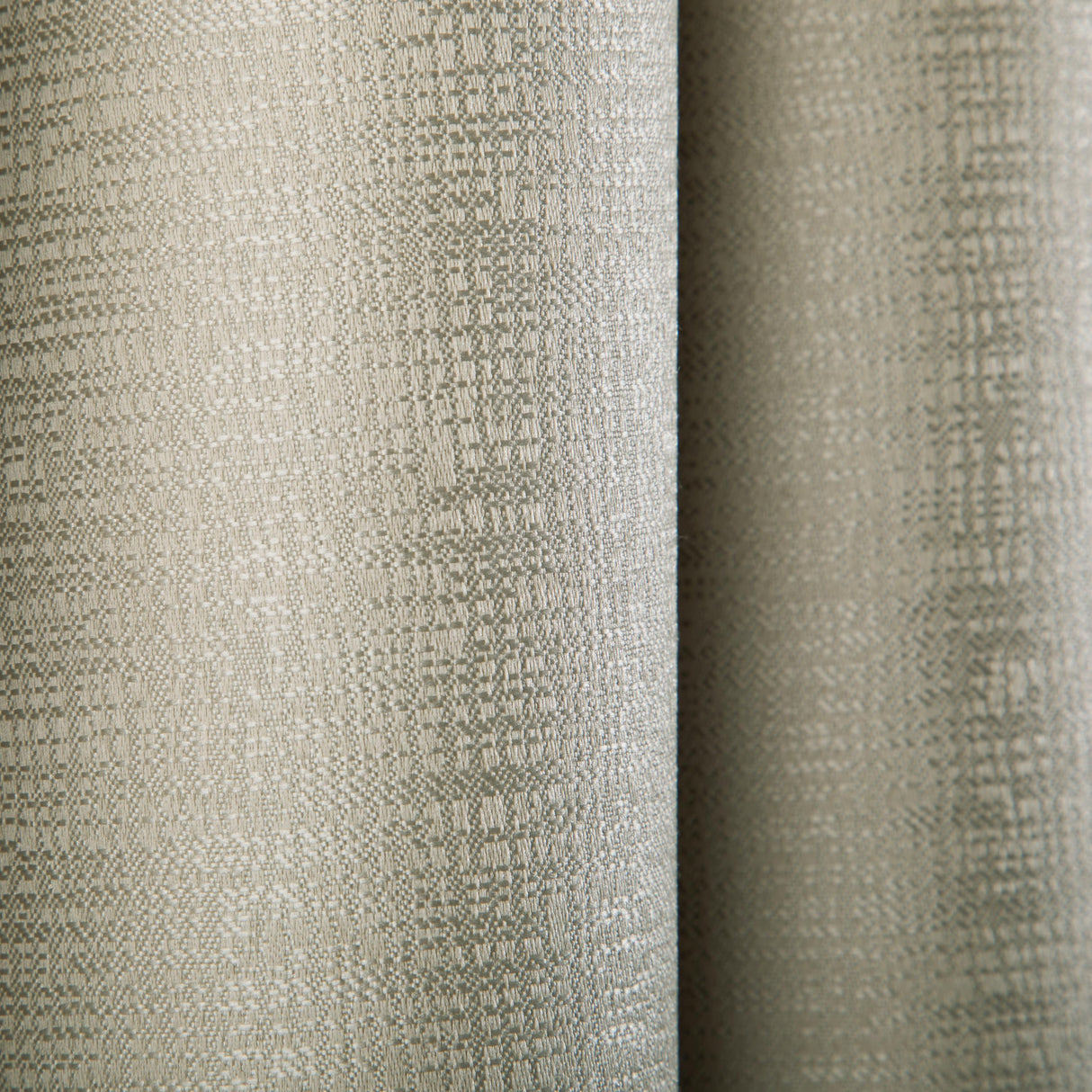 Kravet CONTRACT 90004 106 Drapery Fabric