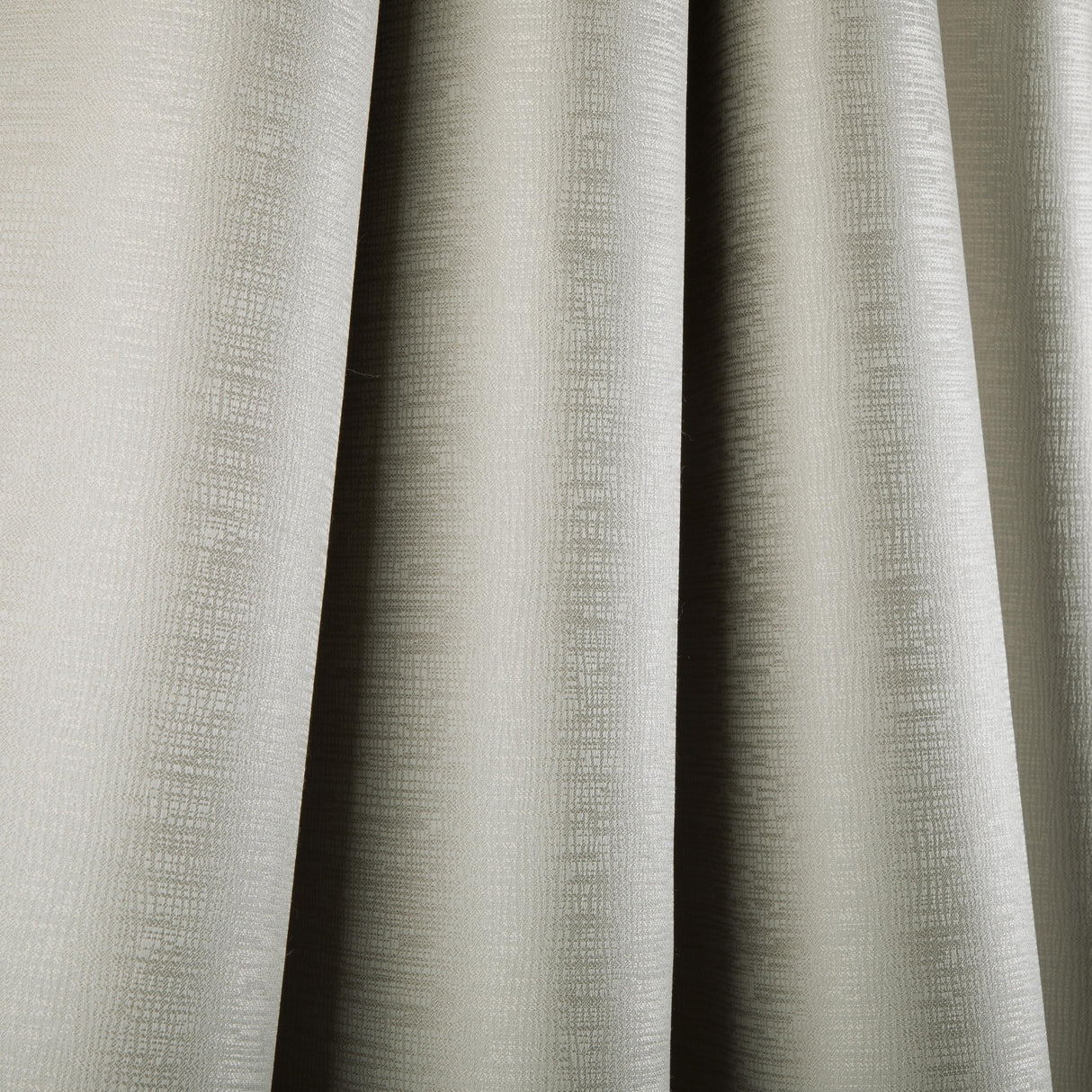 Kravet CONTRACT 90004 16 Drapery Fabric