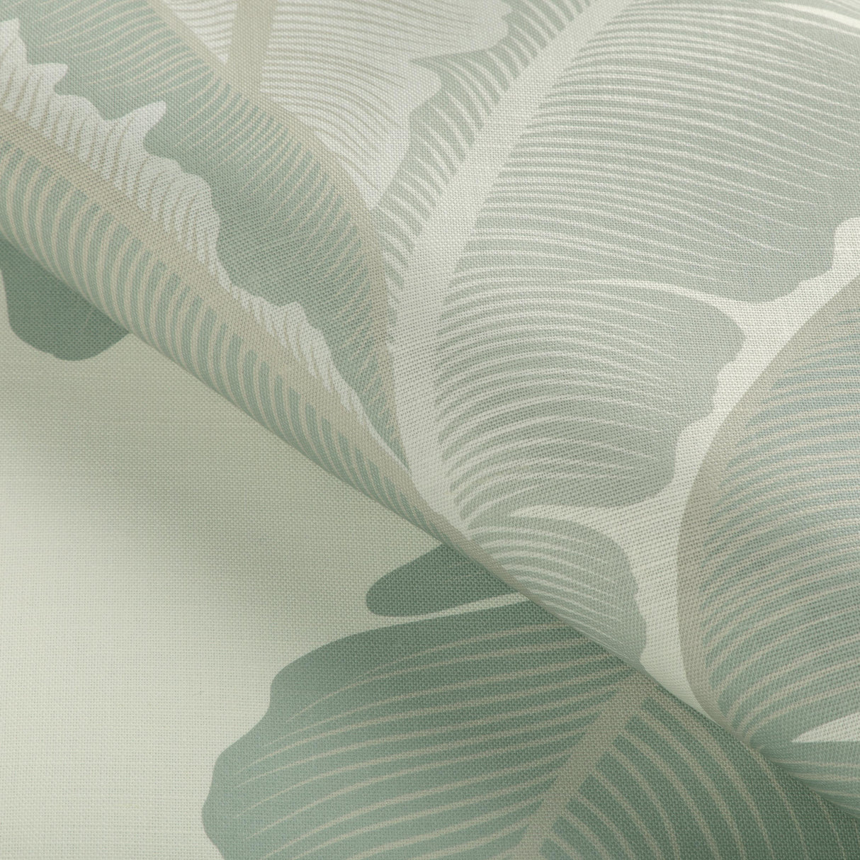 Kravet ISLA ROYAL MIST Fabric