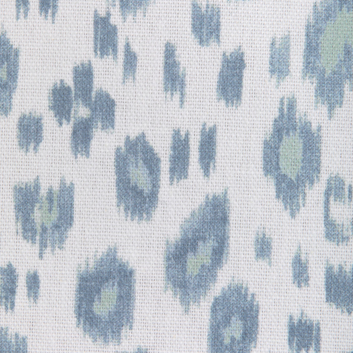 Kravet LEOPARDOS SKY Fabric