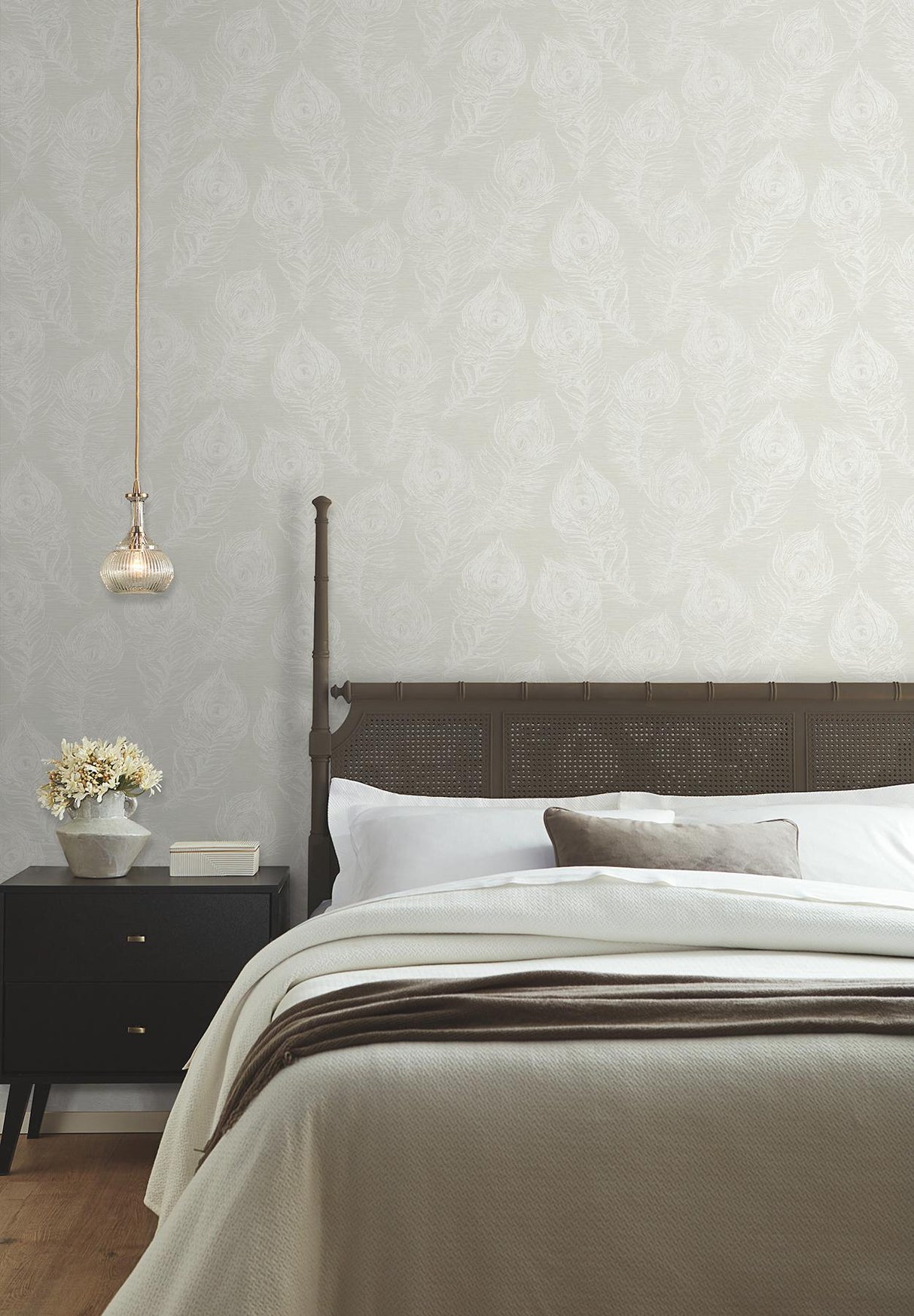 Kravet DESIGN W4160 1101 Wallpaper