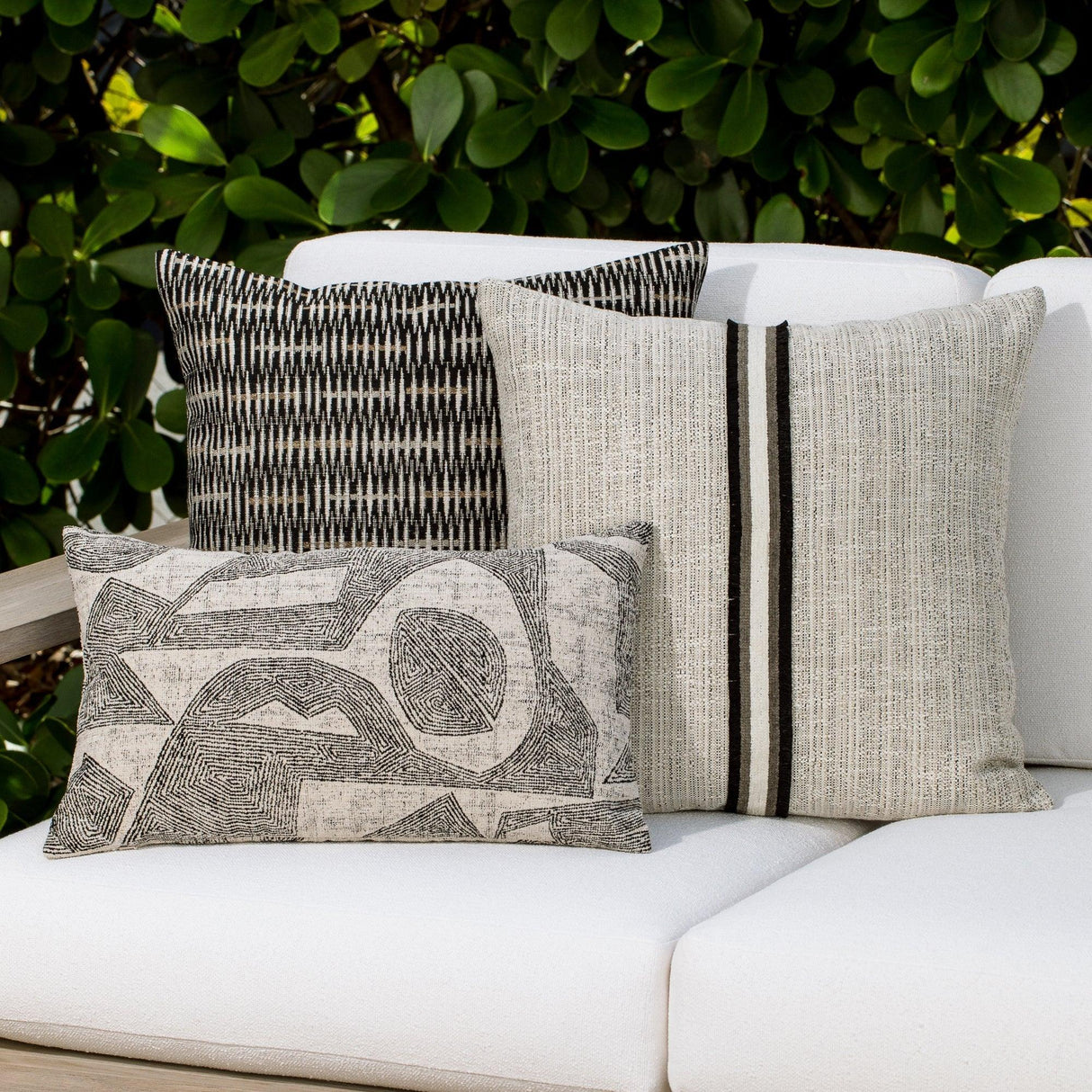 Elaine Smith Influence Ebony Black 12"x20" Decorative Pillow