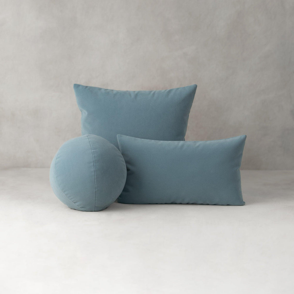 Elaine Smith Lush Velvet Tiffany Blue 20"x20" Decorative Pillow