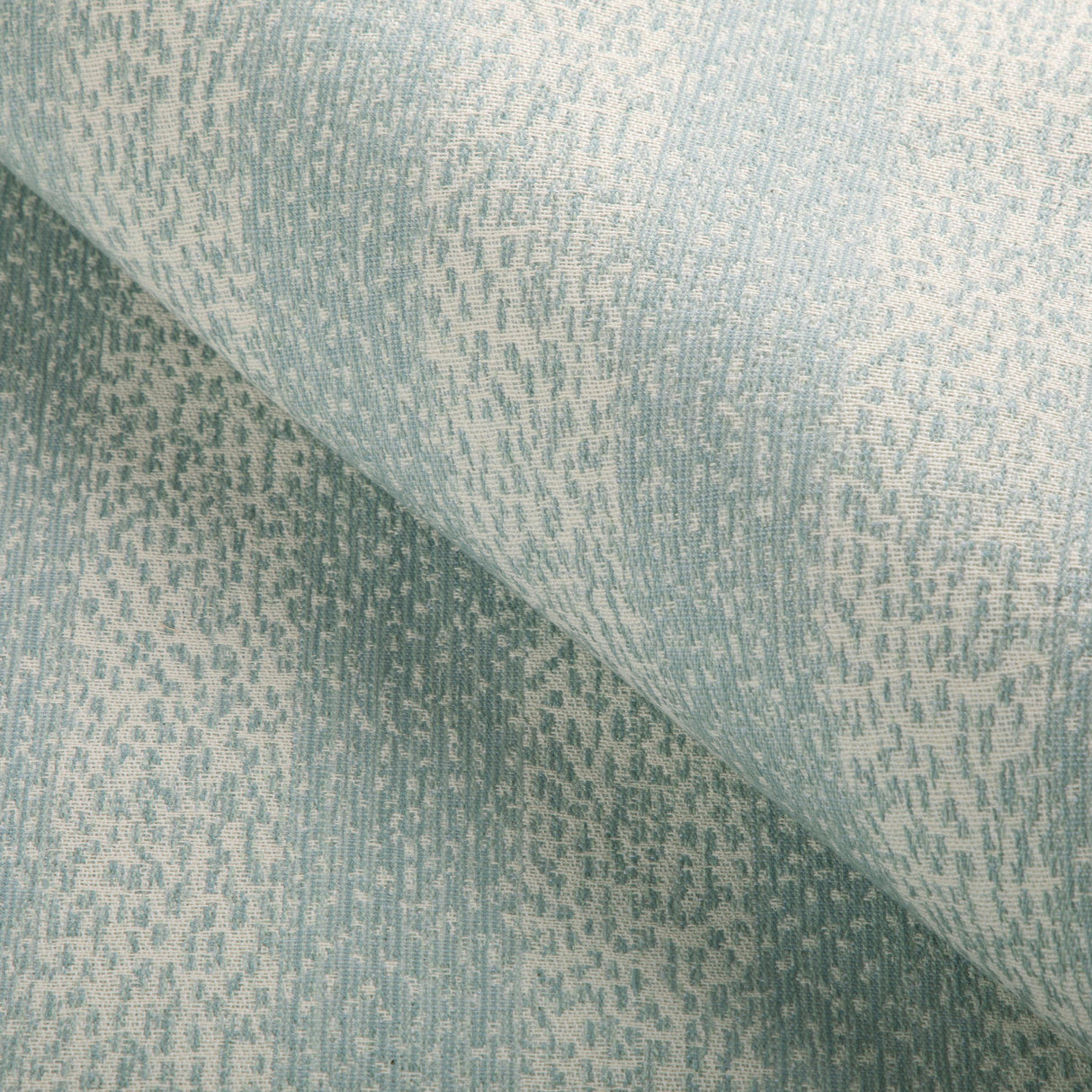 Kravet DESIGN 37105 113 Upholstery Fabric