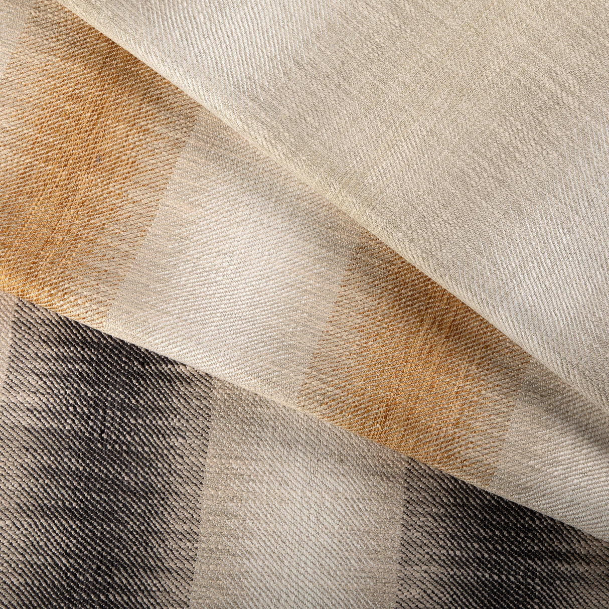 Kravet DESIGN 37118 16 Upholstery Fabric