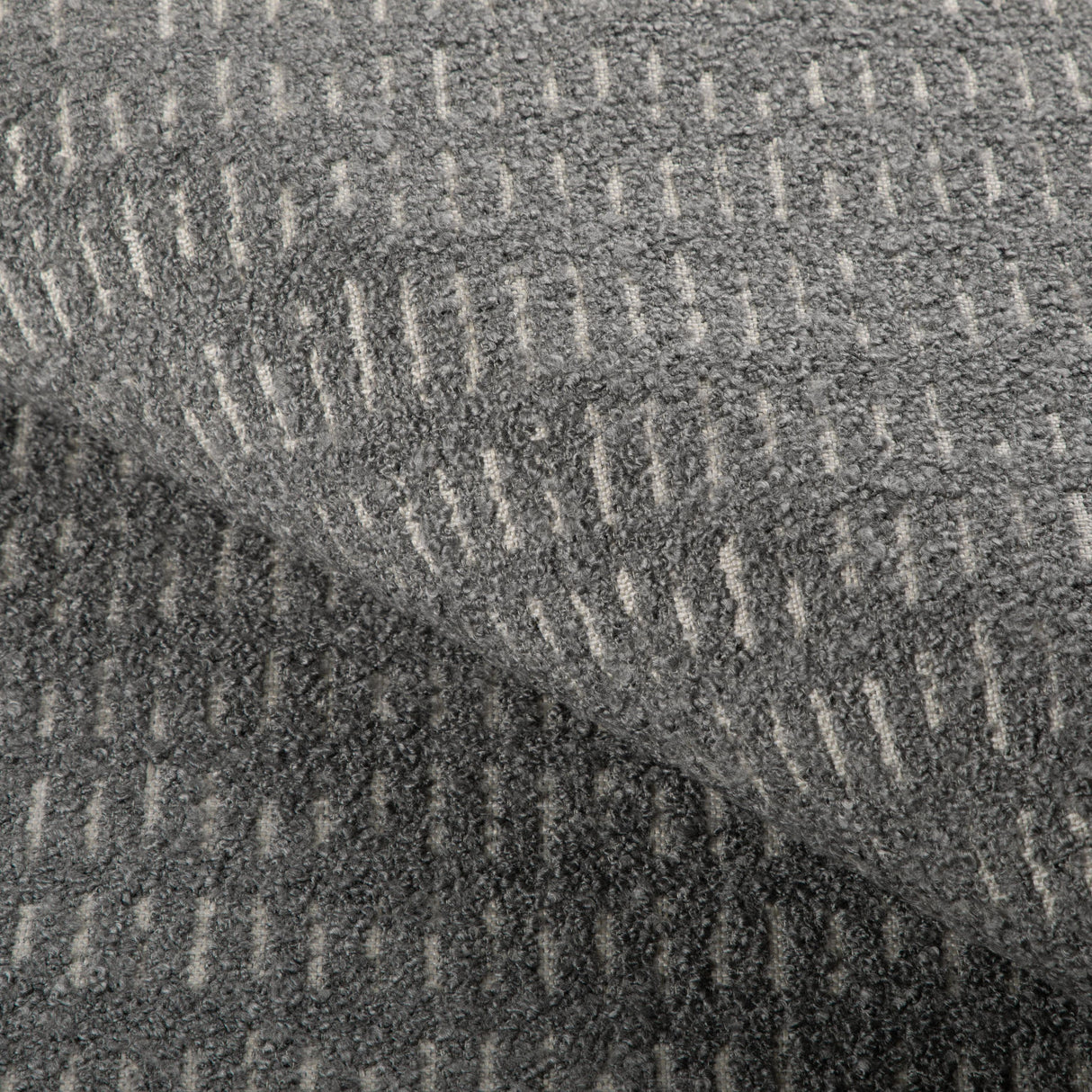 Kravet DESIGN 37127 1101 Upholstery Fabric