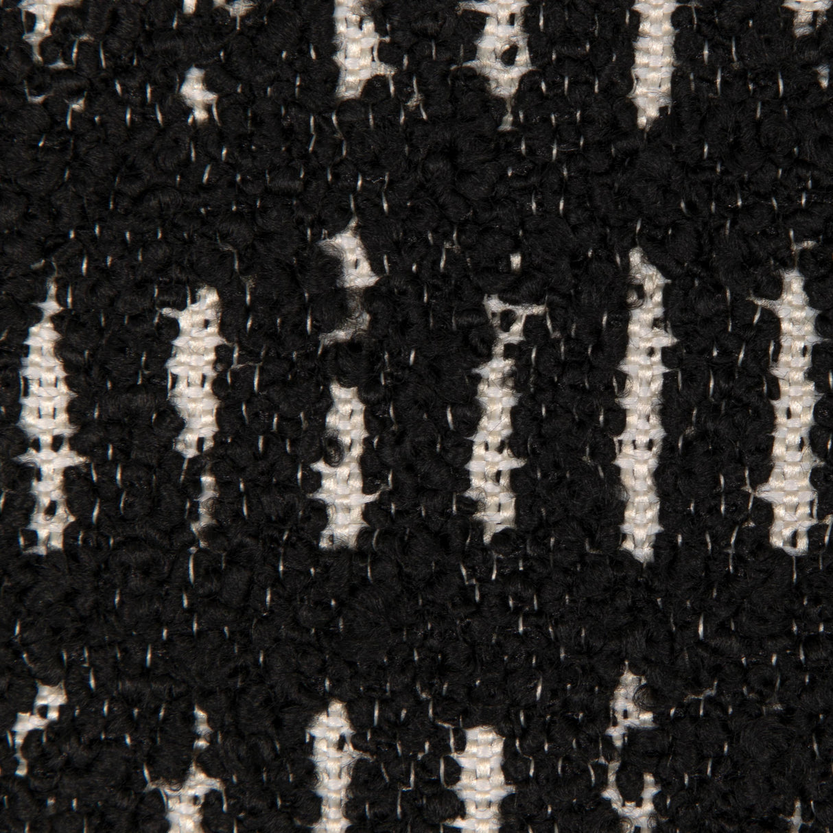Kravet DESIGN 37127 81 Upholstery Fabric