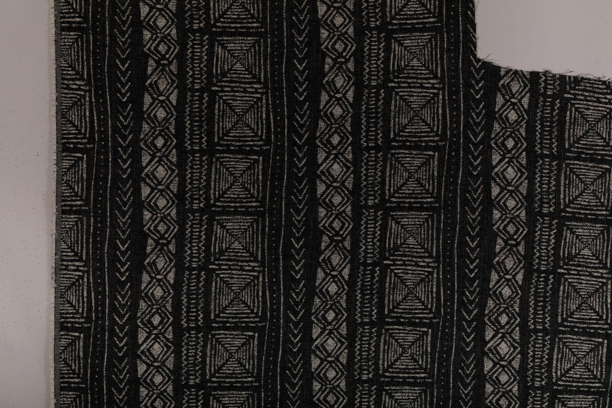 Kravet DESIGN 37136 8 Upholstery Fabric